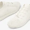 Adidași Veles Latte din tricot croșetat, cu talpă joasă și perle
