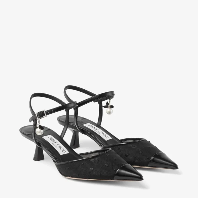 Aren Sling Back 45 Pantofi cu baretă din piele Spazzolato neagră și plasă cu inimioare, cu pandantiv cu perle