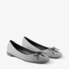 Balerini Scarlett din piele de căprioară de culoare gri-albă