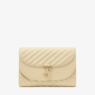 Clutch Curve Clutch din piele Biker matlasată, culoare Buttermilk