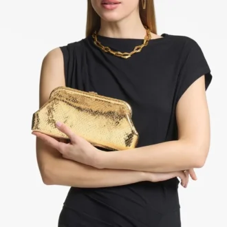 Clutch Skylar din piele Candy Wrap aurie cu închizătoare pătrată Jc