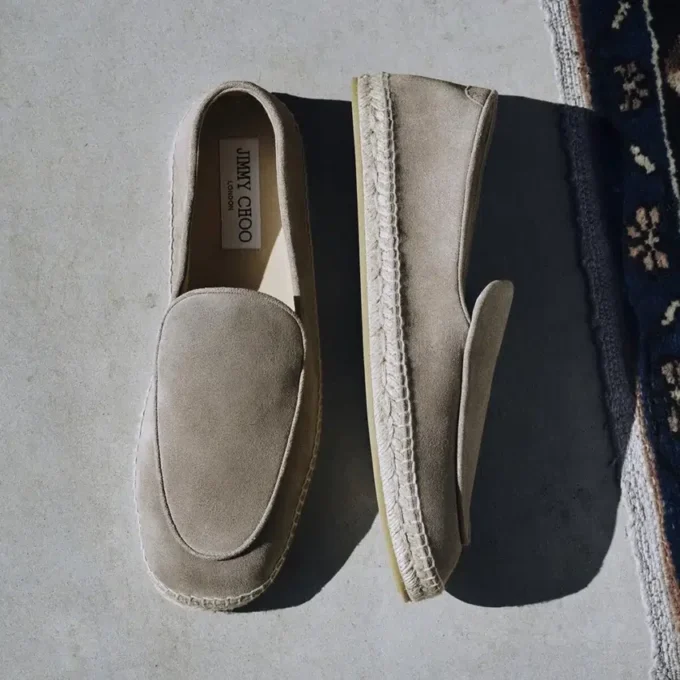 Espadrile Shenton din piele de căprioară catifelată, culoare piatră