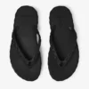 Flip-flopi cu diamante, pantofi plat din cauciuc negru Flip-flopi cu diamante, pantofi plat din cauciuc negru