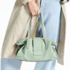 Geantă Bar Holdall Medium Verde Geantă de călătorie din piele Biker Geantă Bar Holdall Medium Verde Geantă de călătorie din piele Biker