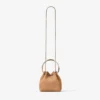 Geantă Bon Bon din piele de căprioară de culoare caramel cu închidere cu sferă metalică