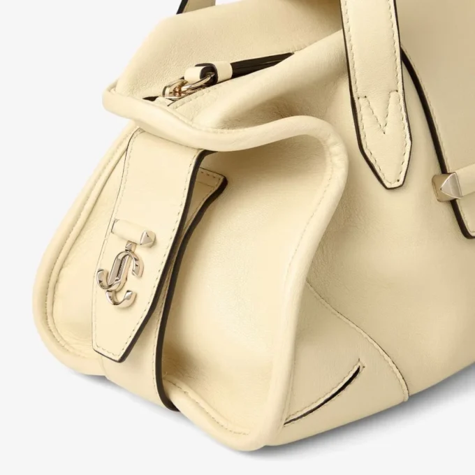 Geantă de călătorie Bar Holdall mică din piele Biker Buttermilk Geantă de călătorie Bar Holdall mică din piele Biker Buttermilk