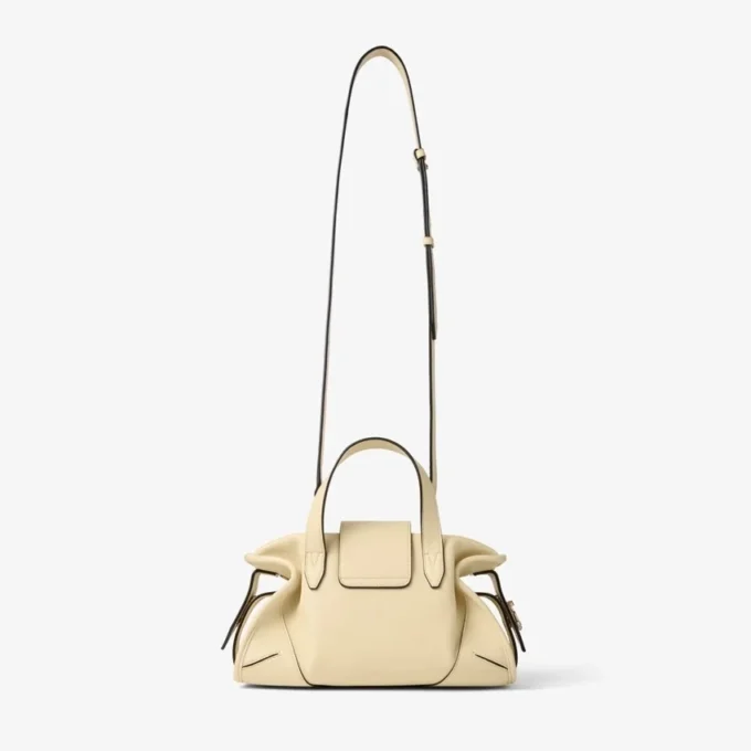 Geantă de călătorie Bar Holdall mică din piele Biker Buttermilk Geantă de călătorie Bar Holdall mică din piele Biker Buttermilk