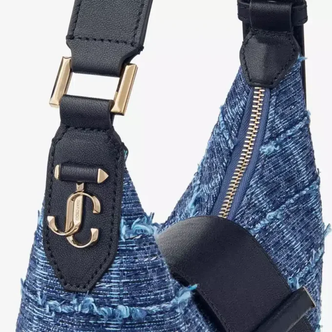 Geantă de umăr Bar Hobo Small din denim cu model în cruciulițe, de culoare bleumarin, cu finisaje din piele Biker Geantă de umăr Bar Hobo Small din denim cu model în cruciulițe, de culoare bleumarin, cu finisaje din piele Biker