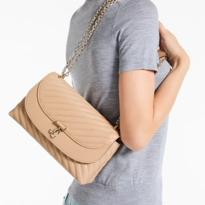 Geantă de umăr Curve Cross Body Medium din piele Biker matlasată Chai