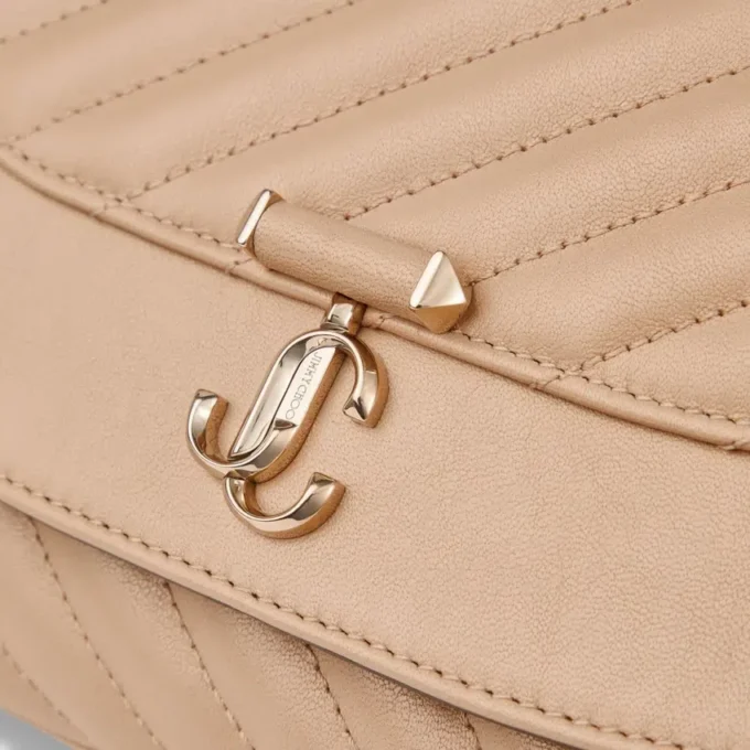Geantă de umăr Curve Cross Body Medium din piele Biker matlasată Chai