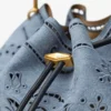 Geantă de umăr medie din denim Cinch cu broderie Sangallo Geantă de umăr medie din denim Cinch cu broderie Sangallo