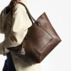 Geantă Diamond Tote medie din piele de vițel netedă, culoare coniac
