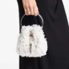 Geantă tip sac Bon Bon din satin ivoriu cu broderie în formă de petale Geantă tip sac Bon Bon din satin ivoriu cu broderie în formă de petale