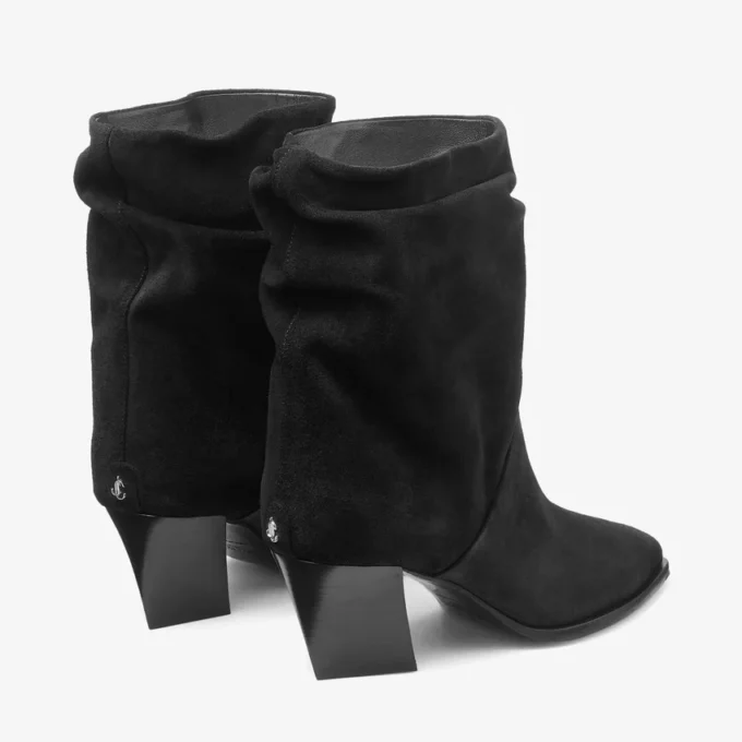 Ghete Hart 60 Ghete din piele de căprioară neagră Ghete Hart 60 Ghete din piele de căprioară neagră