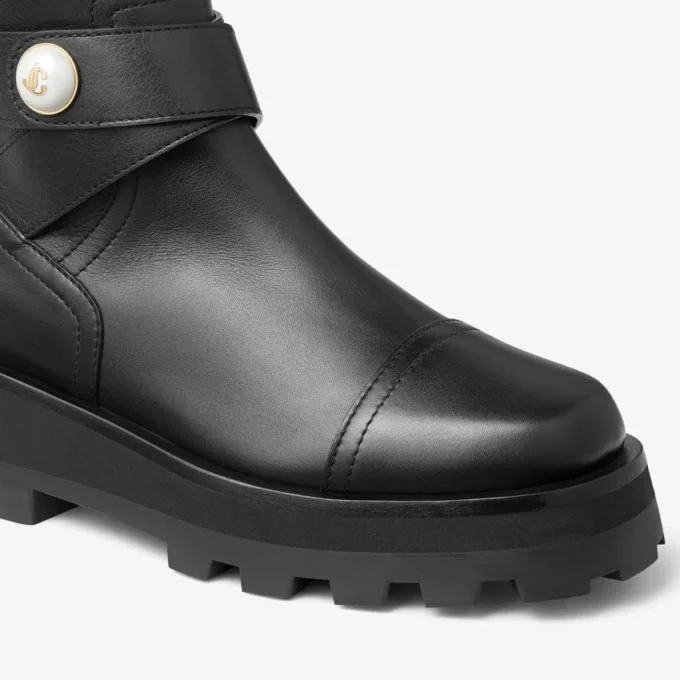 Ghete plate din piele neagră Meena Ghete plate din piele neagră Meena