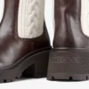 Ghete Tamia Flat din piele de vițel lucioasă, de culoare ciocolatie, cu tricotaj tip cablu Ghete Tamia Flat din piele de vițel lucioasă, de culoare ciocolatie, cu tricotaj tip cablu