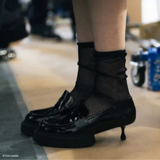 Jimmy Choo Noir Kei Ninomiya Maxi Loafer Mocasini din piele de vițel lustruită, negri Jimmy Choo Noir Kei Ninomiya Maxi Loafer Mocasini din piele de vițel lustruită, negri