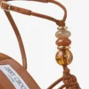 Lemi Wedge 100 Sandale cu toc înclinat din piele de căprioară maro deschis cu margele Lemi Wedge 100 Sandale cu toc înclinat din piele de căprioară maro deschis cu margele