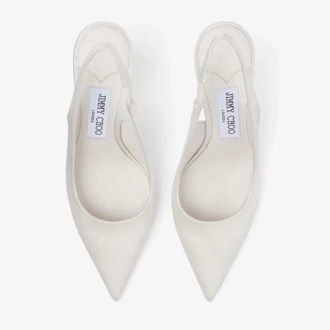 Love Sling Back 85 Pantofi cu baretă din satin de culoare ivoriu Love Sling Back 85 Pantofi cu baretă din satin de culoare ivoriu