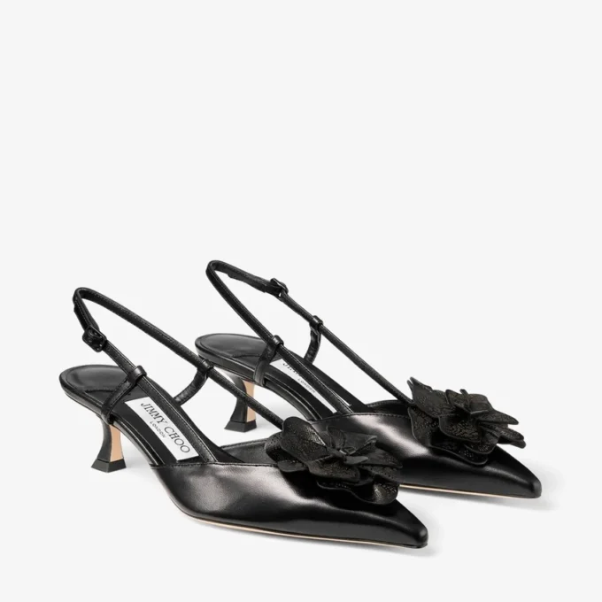 Mimmi Sling Back 50 Pantofi cu baretă din piele nappa lucioasă neagră, cu corsaj din dantelă nappa Mimmi Sling Back 50 Pantofi cu baretă din piele nappa lucioasă neagră, cu corsaj din dantelă nappa