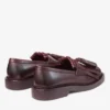 Mocasini Buff Fringe din piele de vițel cerată, culoare merlot intens