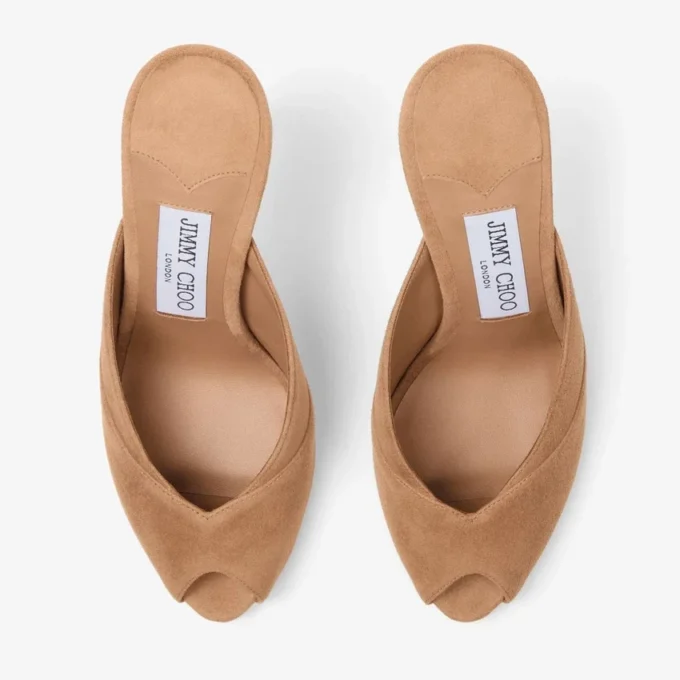 Mule Brigitte 100 din piele de căprioară de culoare caramel Mule Brigitte 100 din piele de căprioară de culoare caramel