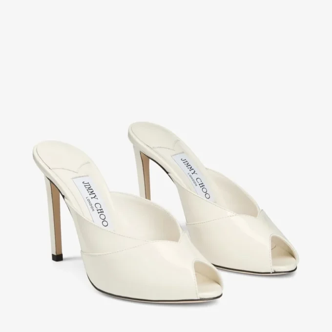 Mule Brigitte 100 din piele lăcuită de culoare latte Mule Brigitte 100 din piele lăcuită de culoare latte