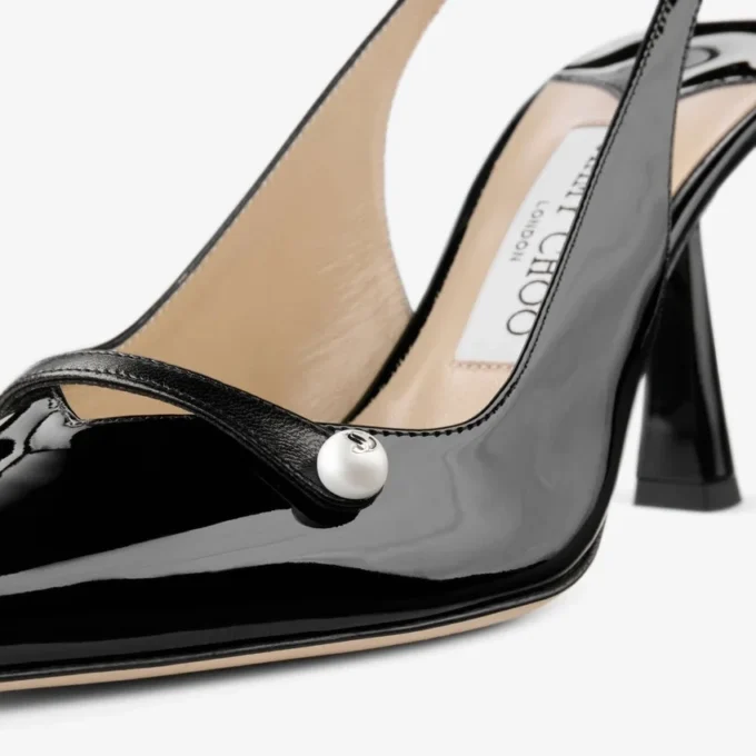 Pantofi cu baretă din piele nappa lăcuită neagră Amita 85 Pantofi cu baretă din piele nappa lăcuită neagră Amita 85