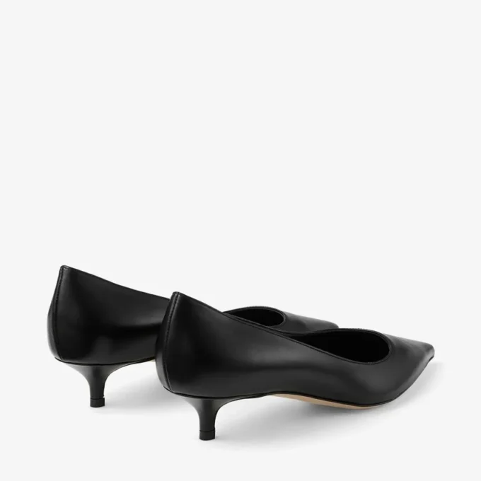 Pantofi cu toc Amelia 35 din piele de vițel neagră Pantofi cu toc Amelia 35 din piele de vițel neagră