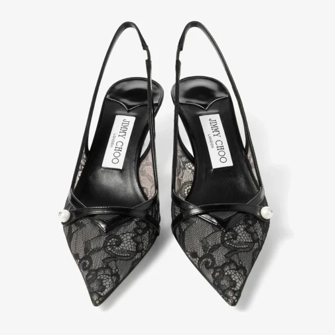Pantofi cu toc Amita 45 negri din dantelă și piele spazzolato de la jimmy choo Pantofi cu toc Amita 45 negri din dantelă și piele spazzolato de la jimmy choo