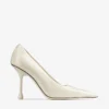 Pantofi cu toc Ixia 95 din piele lăcuită de culoare latte Pantofi cu toc Ixia 95 din piele lăcuită de culoare latte