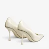 Pantofi cu toc Ixia 95 din piele lăcuită de culoare latte Pantofi cu toc Ixia 95 din piele lăcuită de culoare latte