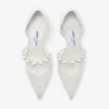 Pantofi cu toc înalt Aurelie 85 din dantelă jimmy choo de culoare ivoriu, cu ornamente din perle Pantofi cu toc înalt Aurelie 85 din dantelă jimmy choo de culoare ivoriu, cu ornamente din perle