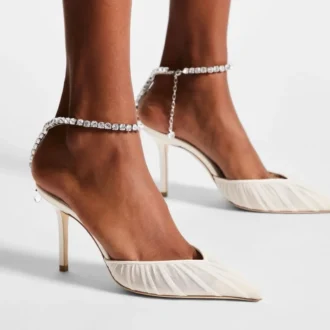 Pantofi cu toc Saeda 85 din tul de culoare ivoriu cu cristale Pantofi cu toc Saeda 85 din tul de culoare ivoriu cu cristale
