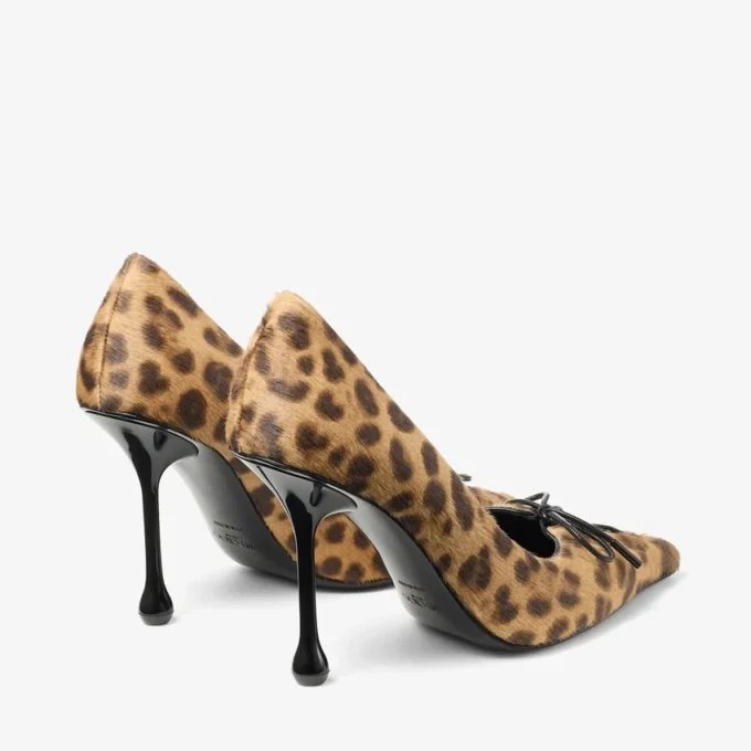 Pantofi cu toc Scarlett 95 din piele de ponei cu imprimeu leopard natural Pantofi cu toc Scarlett 95 din piele de ponei cu imprimeu leopard natural