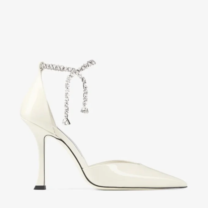 Pantofi cu toc Stevie 100 din piele lăcuită de culoare latte