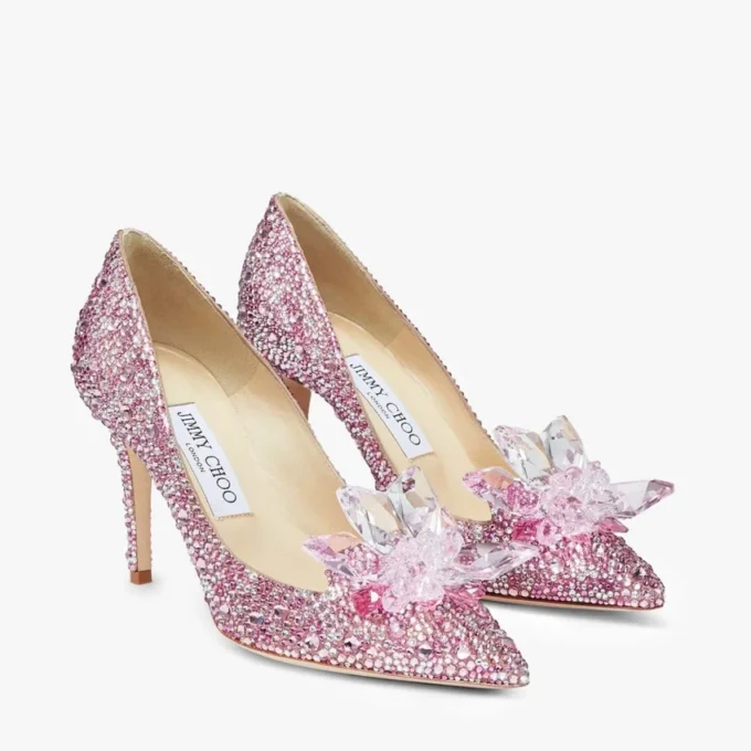 Pantofi cu vârf ascuțit Alia Rose Mix din piele de căprioară și acoperiți cu cristale Pantofi cu vârf ascuțit Alia Rose Mix din piele de căprioară și acoperiți cu cristale
