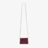 Portcard moale cu lanț Portcard din satin de culoare merlot închis cu fundă cu cristale Portcard moale cu lanț Portcard din satin de culoare merlot închis cu fundă cu cristale