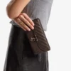 Portofel Curve cu lanț Portofel din piele Biker matlasată, de culoare ciocolată, cu lanț