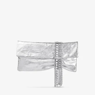 Pungă de mână Zandra din piele metalizată vintage argintie Pungă de mână Zandra din piele metalizată vintage argintie