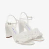 Sandale Cary 85 din satin ivoriu cu toc gros și ornamente din perle Sandale Cary 85 din satin ivoriu cu toc gros și ornamente din perle