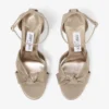 Sandale cu platformă Rosie 100 din piele de căprioară aurie strălucitoare Sandale cu platformă Rosie 100 din piele de căprioară aurie strălucitoare