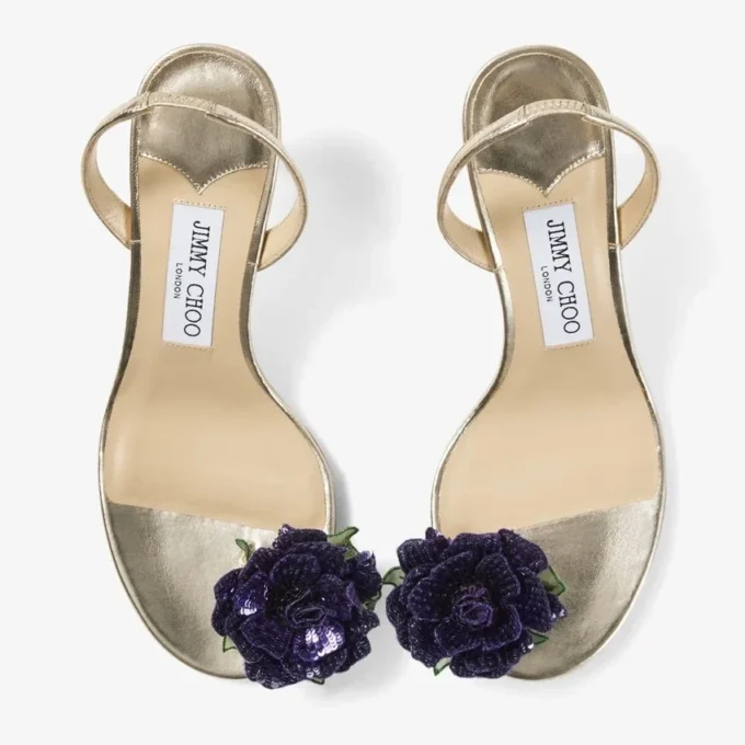 Sandale din piele nappa metalizată cu corsaj floral Sandale din piele nappa metalizată cu corsaj floral