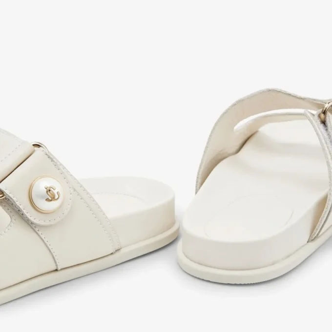 Sandale Fayence din piele Latte, fără toc, cu ornamente din perle Sandale Fayence din piele Latte, fără toc, cu ornamente din perle