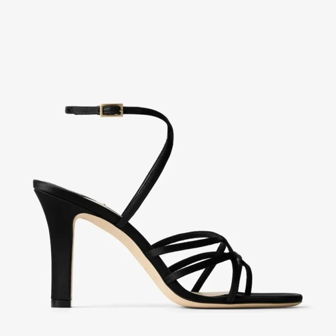 Sandale negre din satin cu bretele Sandale negre din satin cu bretele