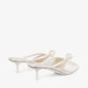 Siva Mule 50 Mule din satin de culoare ivoriu cu ornamente din perle Siva Mule 50 Mule din satin de culoare ivoriu cu ornamente din perle
